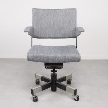 A.R. Cordemeyer - 1637 gispen desk chair 2