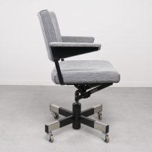 A.R. Cordemeyer - 1637 gispen desk chair 3