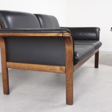 Danish design - leather sofas 3