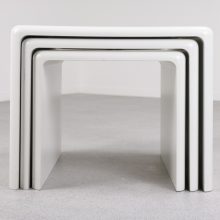 White Peter Ghyczy nesting tables - Horn collection 3