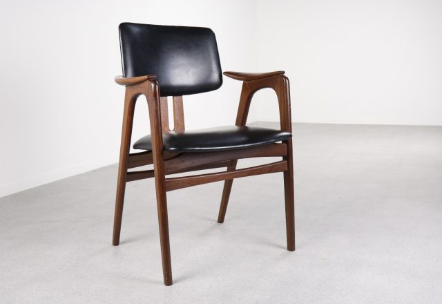 Cees Braakman - Pastoe arm chair 1