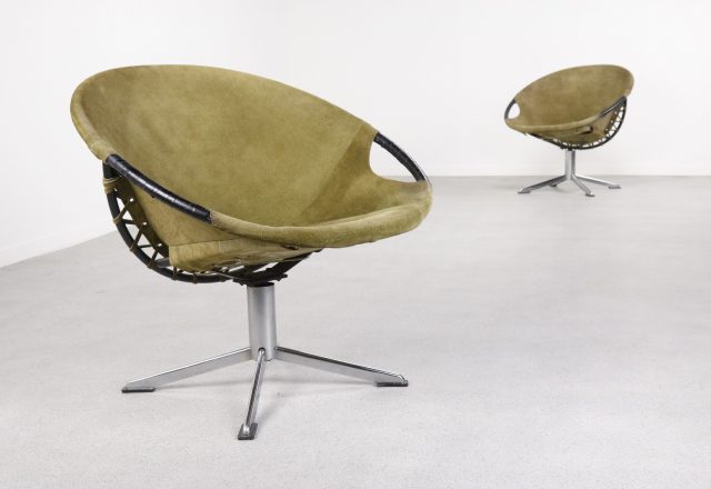 Circle Balloon swivel chairs - Lusch & Co mid century 1