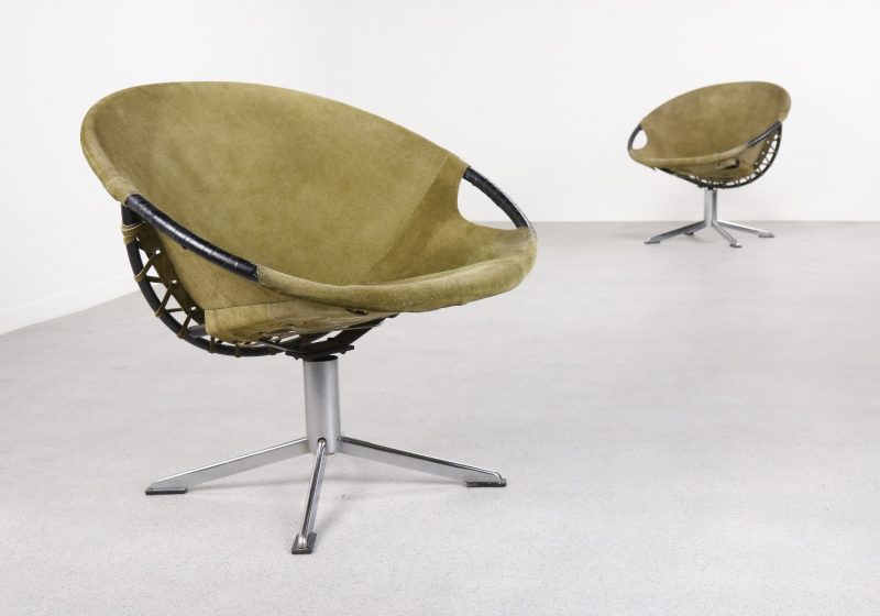 Circle Balloon swivel chairs - Lusch & Co mid century 1