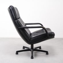 Geoffrey Harcourt - Artifort F141 easy chair 3