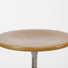 Friso Kramer - Ahrend de Cirkel mid century stool 4