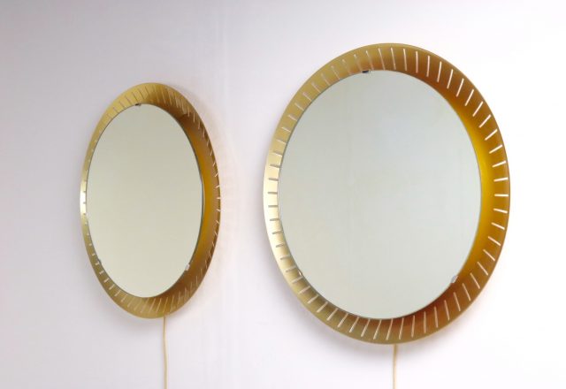 Stilnovo - mid century italian illuminated mirrors 1