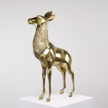 Large brass deer statue : sculpture - mid century - vintage messing hert : beeld 1