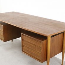 Large Mid Century floating Danish desk - vintage design Deens bureau 3