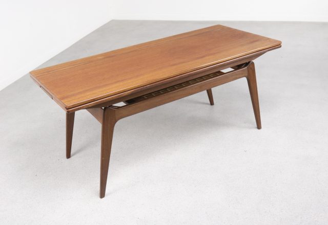 Trioh B C Mobler - Elevator metamorphic mid century Danish teak coffee table : dining table - Vintage design deense salontafel eetkamertafel 1