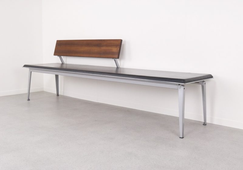 Bas Pruyser - Ahrend 600 - Dutch design gallery bench leather teak - Nederlands design wachtkamerbank 1