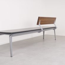 Bas Pruyser - Ahrend 600 - Dutch design gallery bench leather teak - Nederlands design wachtkamerbank 4
