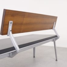 Bas Pruyser - Ahrend 600 - Dutch design gallery bench leather teak - Nederlands design wachtkamerbank 6