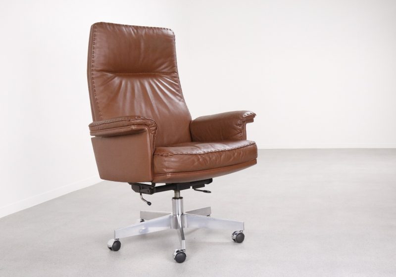 De Sede - DS 35 Executive directional swivel office desk chair - Mid century Swiss cognac leather - Vintage design bureaustoel 1960s 1