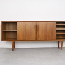 Gunni Omann - Axel Christensen ACO 1960s - Danish Mid Century solid teak sideboard organic handles - Vintage Deens design dressoir 5