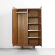 Louis van Teeffelen Wébé style wardrobe cabinet 1960s - Mid century Dutch design teak brass cabinet - Vintage Nederlands design kledingkast 9