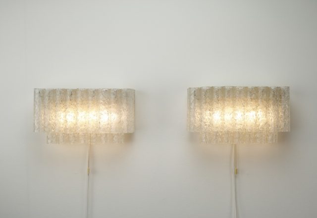 Pair of ice glass wall lamps by Doria Leuchten Germany 1960s - Mid century German design lighting - Vintage ijsglas wandlampen 6