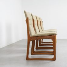 Vamdrup Stolefabrik - Mid century sculptural Danish dining chairs 1960s - Vintage design Deense eetkamerstoelen 9