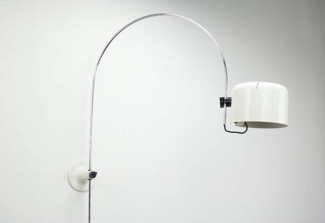 Vintage Coupé 1158 wall lamp Joe Colombo Oluce Italy 1968 - Mid century Italian lighting 1