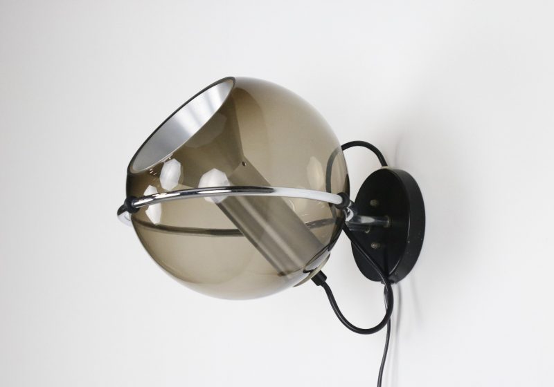 Frank Ligtelijn C-1512.20 Globe wall light Raak Amsterdam 1960s - Mid century Dutch design smoked - Vintage Nederlands design wandlamp 7