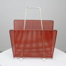 Mid century Dutch industrial perforated metal magazine rack 1960s - Vintage Nederlands design industriele lectuurbak Pilastro Mategot Tjerk Reijinga Artimeta 3