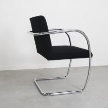 Ludwig Mies van der Rohe BRNO tubular cantilever chair 1930s Knoll Studio Tugendhat House - Knoll International design classics 7