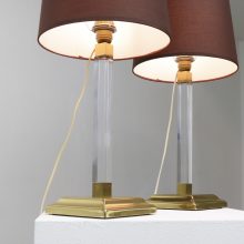 Vintage Hollywood regency style brass & lucite table lamps 1970s 4