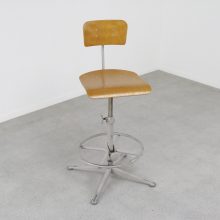 Friso Kramer Ahrend de Cirkel Reply drafting stool - Vintage Industriële tekenstoel atelierstoel 1960s 1