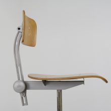 Friso Kramer Ahrend de Cirkel Reply drafting stool - Vintage Industriële tekenstoel atelierstoel 1960s 3