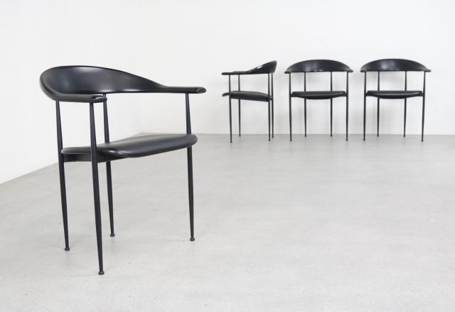 Giancarlo Vegni P40 black italian dining chairs Fasem Italy 1980s 2