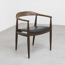 Illum Wikkelsø armchair for Niels Eilersen 1950s 1960s elm & leatherette - Mid century Danish chair 2