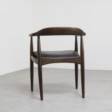 Illum Wikkelsø armchair for Niels Eilersen 1950s 1960s elm & leatherette - Mid century Danish chair 6