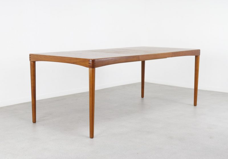 Henry W. Klein for Bramin 1960s 1970s extendable Danish dining table teak 1