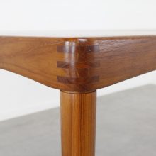 Henry W. Klein for Bramin 1960s 1970s extendable Danish dining table teak 5