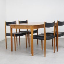 Vintage Lübke dining set extendable dining table Cherrywood 1960s Vintage design eethoek skai kersenhout 1