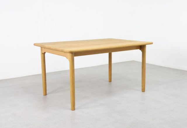 Kurt Østervig KP Møbler 1960s Vintage Deense eettafel massief eiken - Mid century Danish solid oak dining table 4