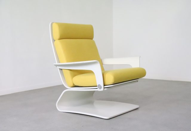 Vintage space age lounge chair by Peter Ghyczy Cor furniture Germany 1970s 1