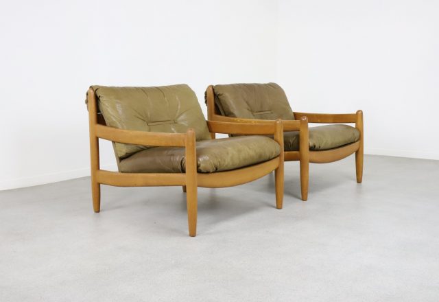 Vintage Carl Straub leather & patinated oak Brazillian style lounge chairs 1960s 1970s 2