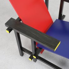 Vintage Gerrit Rietveld Cassina 635 Red And Blue lounge chair - Dutch design 1990s 2