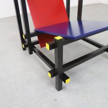 Vintage Gerrit Rietveld Cassina 635 Red And Blue lounge chair - Dutch design 1990s 3