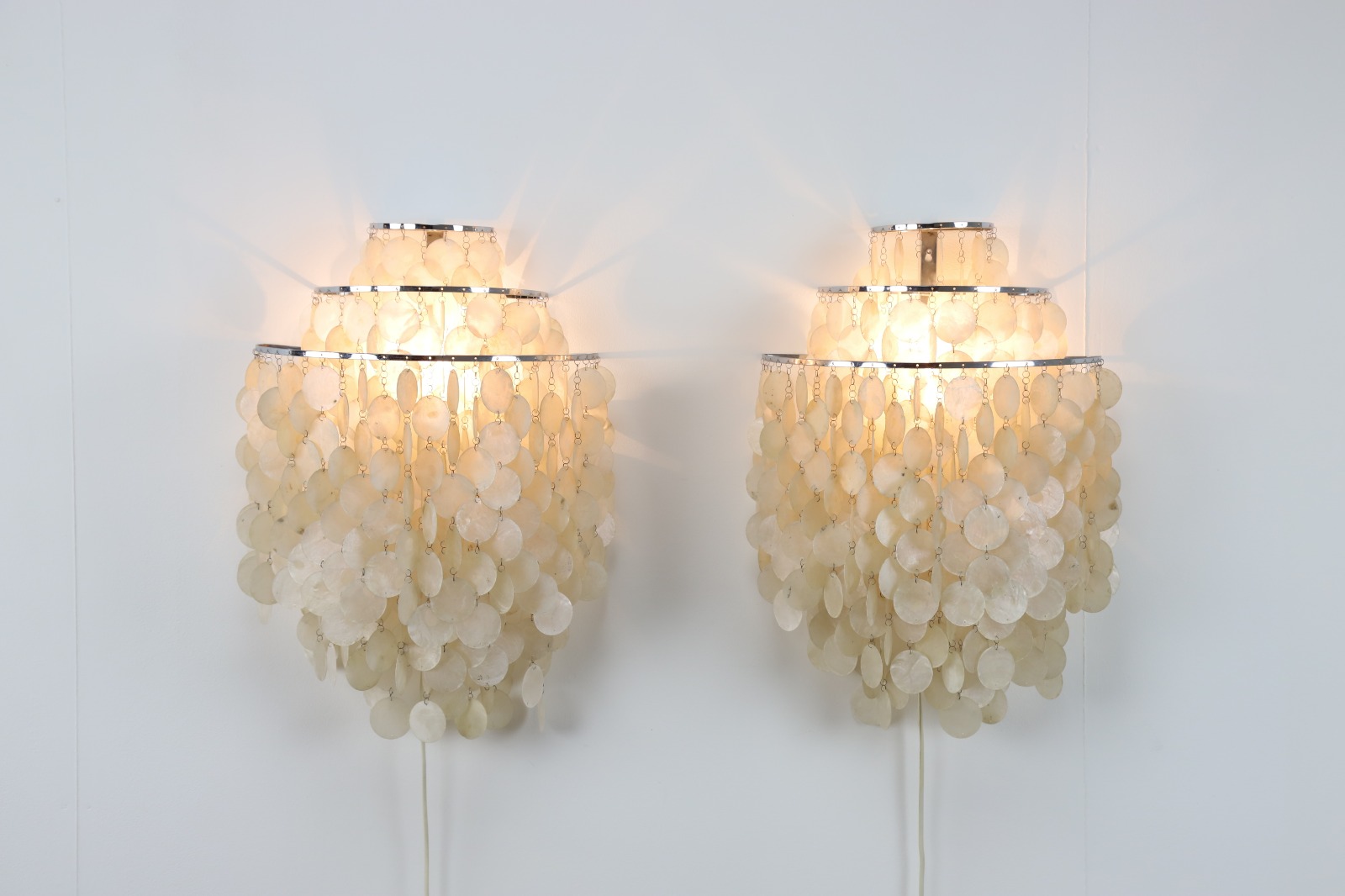 Verner Panton – '1WM' wall lamps – Studio Alium