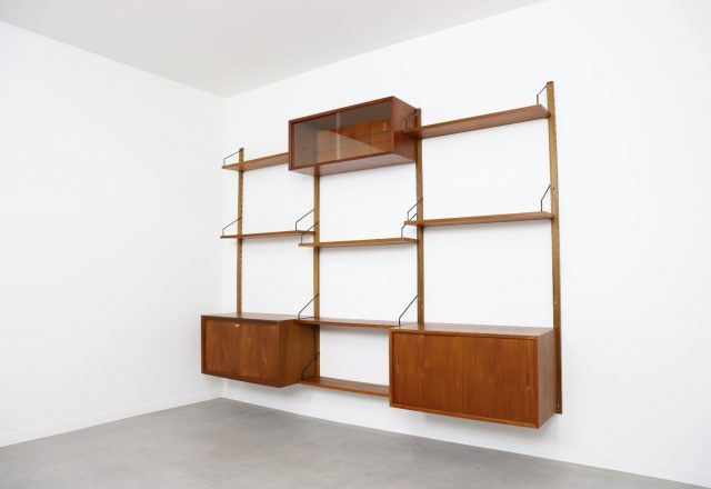 Vintage Poul Cadovius Royal Sytem teak modular Danish wall unit 1960s Vintage Deense design wandsysteem 1