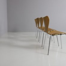 Arne Jacobsen Fritz Hansen 3107 Series 7 patinated oak vintage Danish design dining chairs 1980s 2