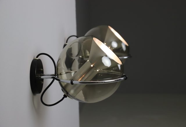 Frank Ligtelijn C-1512.20 Globe vintage wall lights by Raak Amsterdam 1960s mid century Dutch design 1