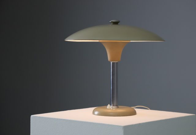 Max Schumacher early vintage German 1930s Bauhaus table lamp for MWS Metallwerk Werner Schroder 1