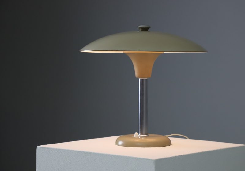 Max Schumacher early vintage German 1930s Bauhaus table lamp for MWS Metallwerk Werner Schroder 1