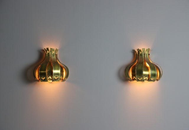 Pair of Danish brass wall lights by Svend Aage Holm Sørensen for Holm Sørensen & Co vintage Danish design lighting 1960s 1