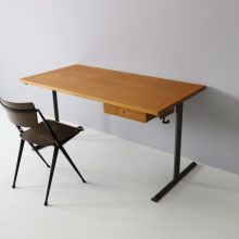 Vintage Dutch industrial writing desk in the manner of Friso Kramer Wim Rietveld Ahrend de Cirkel 1950s 1960s 2