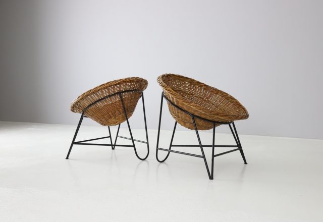 Mid century French design basket lounge chairs rattan steel vintage 1960s 6