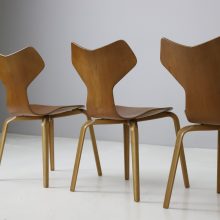 Early set Arne Jacobsen vintage 3130 Grand Prix chairs in teak and beech for Fritz Hansen 1957 mid century Danish design 1950s 5