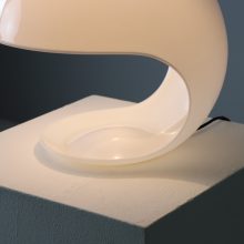 Elio Martinelli early vintage \'Foglia\' model 643 table lamp for Martinelli Luce 1969 mid century Italian design lighting 1960s 3
